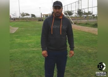 Leonardo Méndez dejó de ser el DT de Atlético Quenuemá