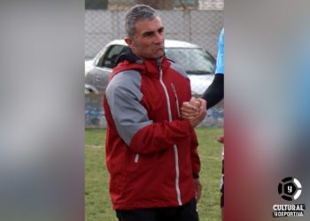 Humberto Andrade dejó de ser el DT de Garré y ya tiene reemplazante