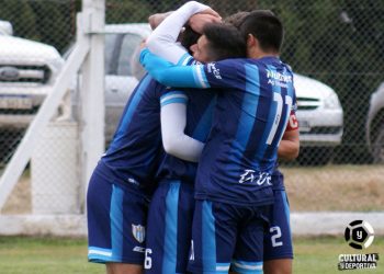 Deportivo Argentino se afianza en lo más alto del Clausura