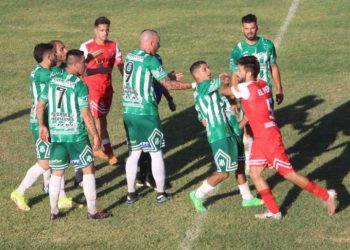 La Gloria y Newbery igualaron en la primera final