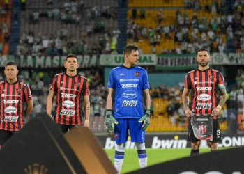 Histórico: Patronato clasificó a la Sudamericana de la mano del treslomense Julio Salvá