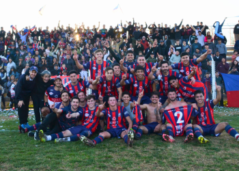 Atlético Quenumá es el campeón del Apertura