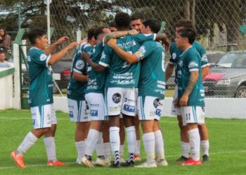 Jorge Newbery quedó como único líder